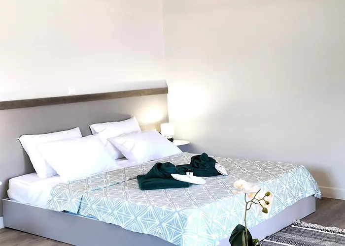 Joanna Deluxe Apartments
